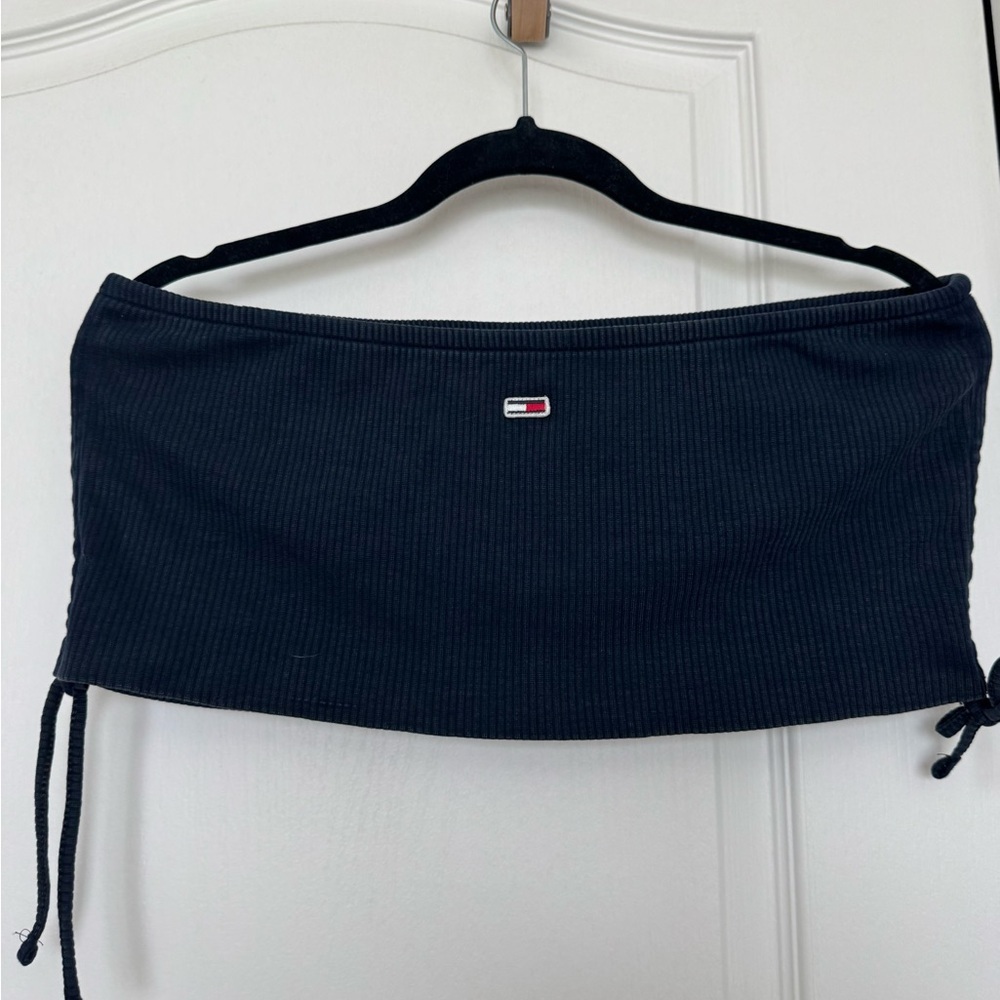 NWOT Y2K/ 90s Tommy Hilfiger Navy Ribbed Crop Top size Large